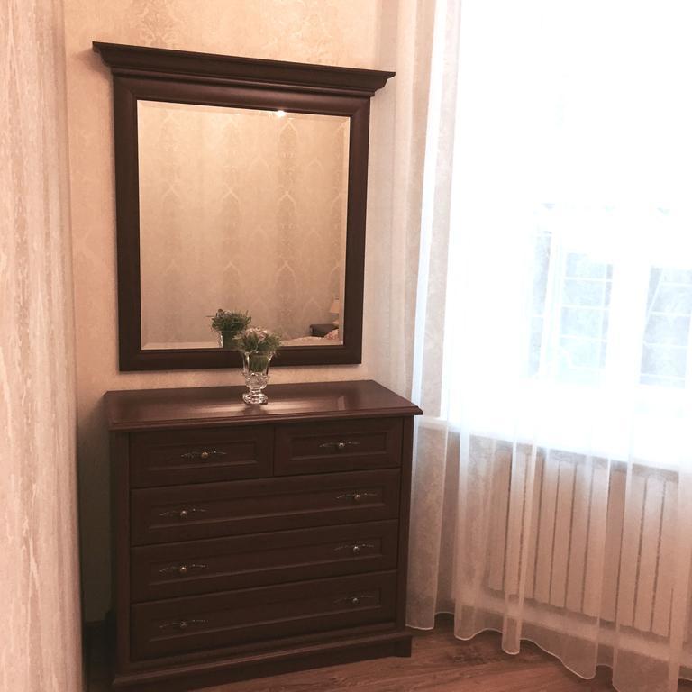 Apartment On Deribasovskaya 18 Odessa Exterior foto